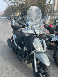 Piaggio medley s