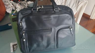 BORSA 24 ORE PIQUADRO IN PELLE