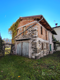 Rustico a villa santina