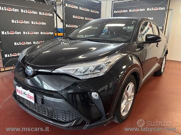TOYOTA C-HR 1.8 Hybrid E-CVT Business