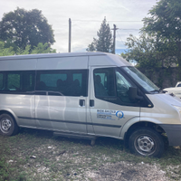 Ford Transit 9 posti