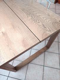 tavolo ikea MÖRBYLÅNGAT con sedie