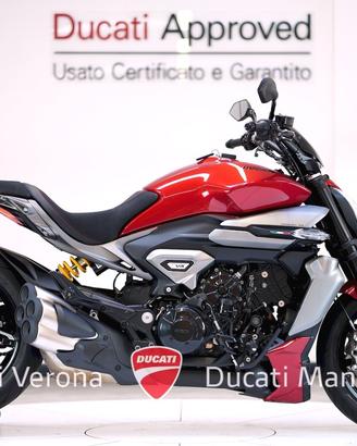 Ducati XDiavel V4 SOLO 21.990 €