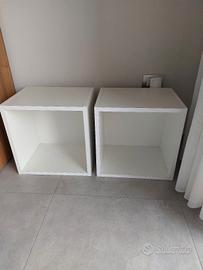 2 cubotti da parete per cameretta 