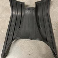 Copri pedana vespa gts