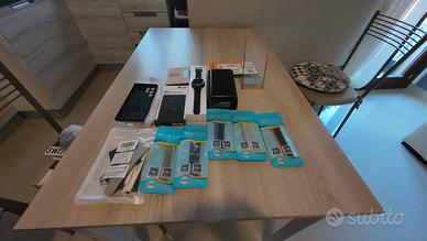 Galaxy S22 Ultra 256GB + Galaxy Watch 4 Classic 46