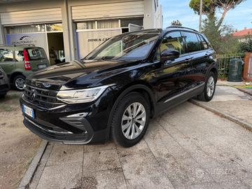 Volkswagen Tiguan 2.0 TDI 150 CV SCR DSG Life