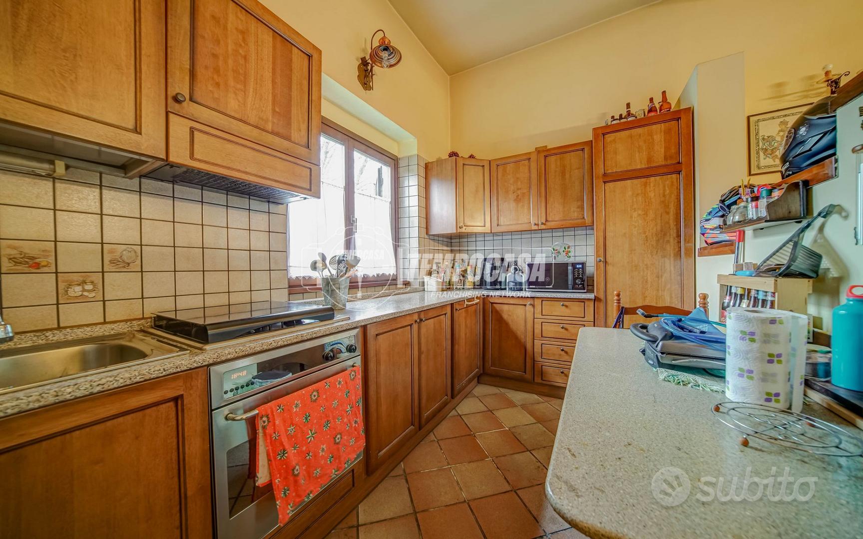 Casa – Samarate, Cascina Rota - Altro