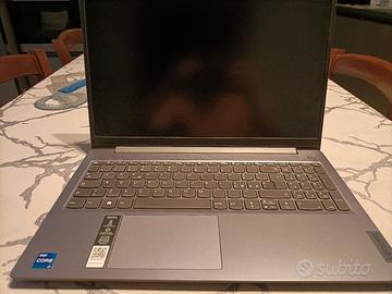 Lenovo Ideapad Slim 3 