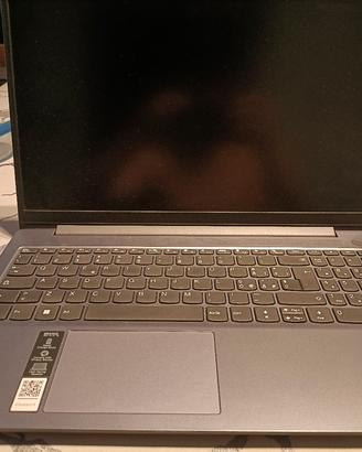 Lenovo Ideapad Slim 3 