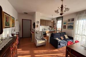 Appartamento al piano primo in zona panoramica e s