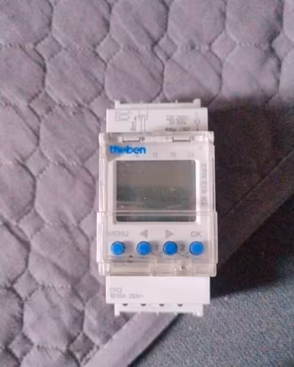 Interruttore Orario Digitale 2 Canali Theben TR 61