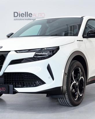 Alfa Romeo Junior 1.2 ibrida Speciale 145cv edct6