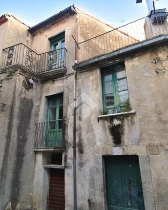 CASA INDIPENDENTE A TORRACA