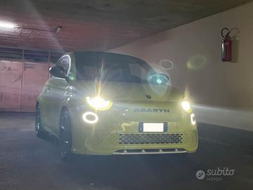 ABARTH 500e Scorpionissima