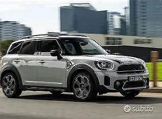 Ricambi mini countryman 2023