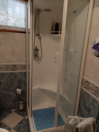 Box doccia sauna idromassaggio Jacuzzi