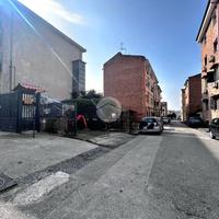 3 LOCALI A NAPOLI