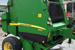 Rotopressa John Deere 852 Usata