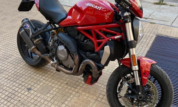 Ducati Monster 1200 11/2018 19.000 km