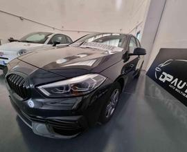 BMW 116 d 5p. Advantage