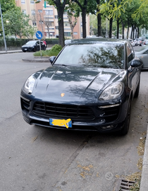 Porsche macan S