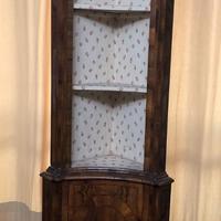 Angoliera in legno massello e radica di noce