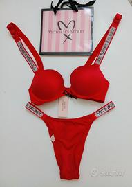 Set Victoria's Secret 