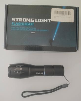 Torcia a LED ricaricabile 