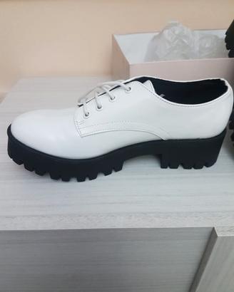 Scarpe donna stringate bianche lucide Obsel 38