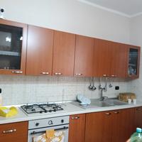 Cucina completa di elettrodomestici