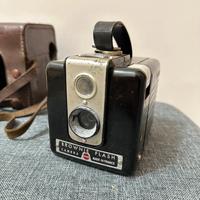 Macchinetta Kodak Brownie Flash