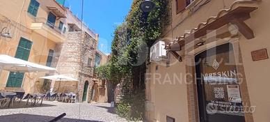 Negozio Nettuno [Cod.Baluardo comm.VCG]