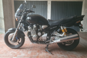 Yamaha XJR 1300