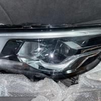 Faro Anteriore Originale per Maxus Deliver 9