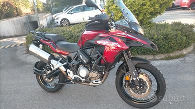 BENELLI TRK 502X