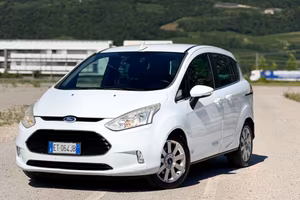 Ford B-Max 1.5 TDCi 75 CV Titanium ok neopatentati