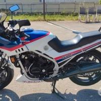 Honda VF 500F