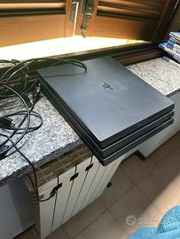 Playstation 4 pro senza joistick