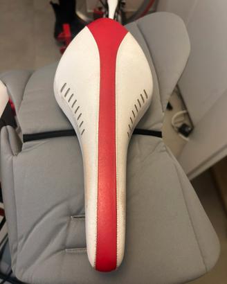 Sella Fizik bianco rossa