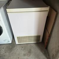 Elettrodomestico congelatore