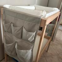 fasciatoio ikea con cuscino e varie