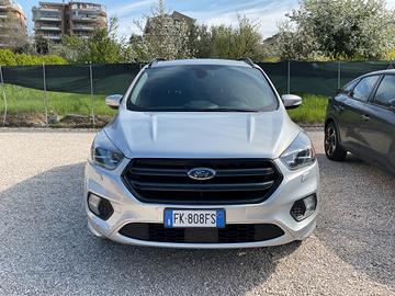 Ford Kuga 1.5 TDCI 120 CV S&S 2WD ST-Line