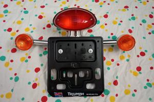 Portatarga+fanale e frecce per Triumph Bonneville 