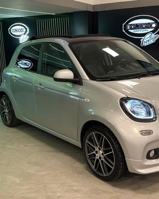 SMART FORFOUR BRABUS 0.9 TURBO XCLUSIVE 2017