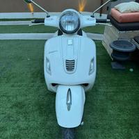 VESPA gts 300 ie 2016