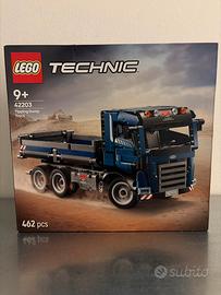Lego Technic 42203 Tipping Dump Truck
