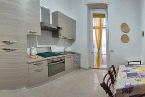 Vle italia c/i cliniche 3 stanze stud specializzan