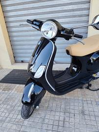 Piaggio Vespa 50 LX