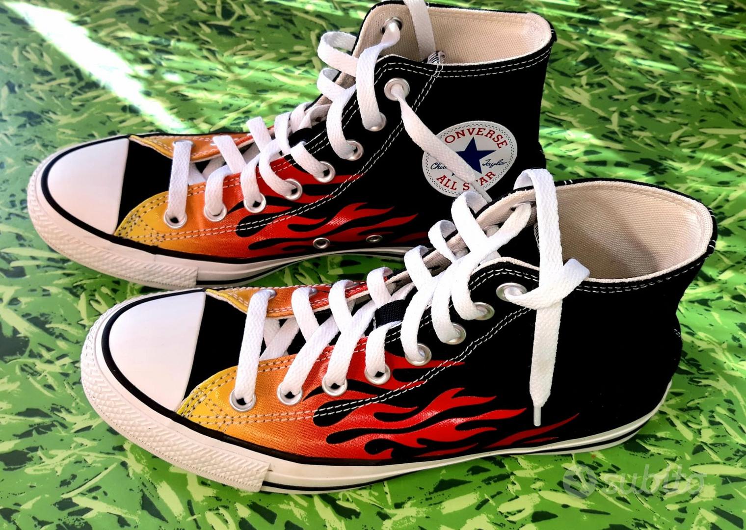 Scarpe alte Converse n. 39.5 Chuck con fiamme Abbigliamento e